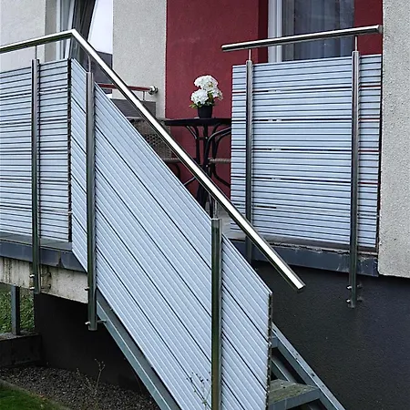 アパート Artclass Avangarden