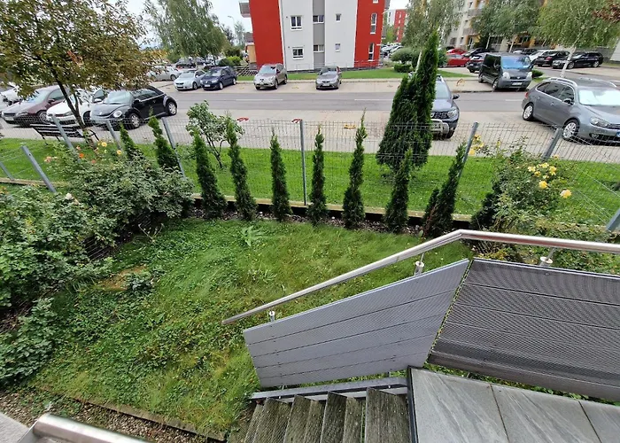 Artclass Avangarden ブラショフ